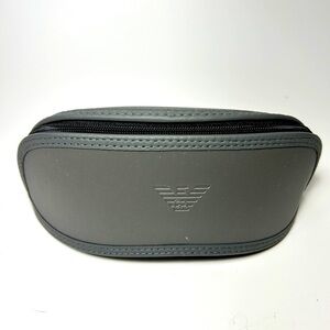 Armani glasses/sunglasses case with cleaning cloth grey
